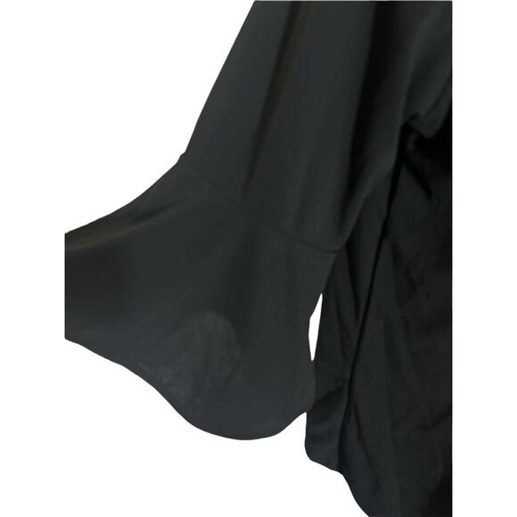 Uniqlo 3/4 Sleeve Solid Black Bell Sleeve Top Women’s Size XS NWT - Picture 2 of 6